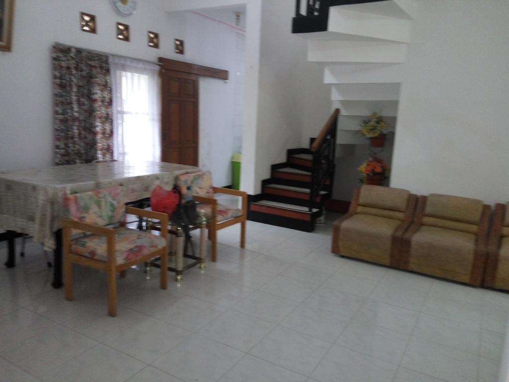 Villa Ohana Batu Esterno foto
